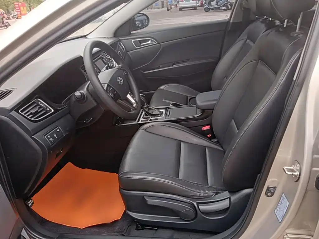 Hyundai Mistra 2016 — фото 15