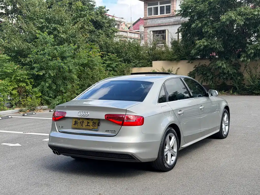 Audi A4L 2015 — фото 10