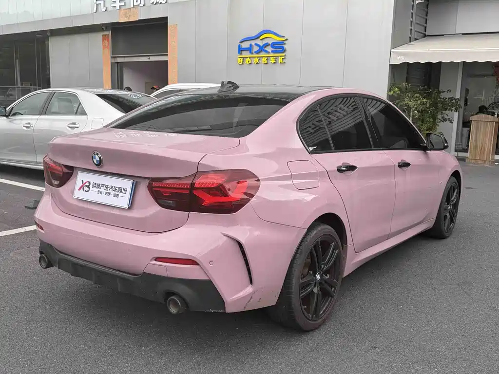 BMW 1 Series 2023 — фото 14