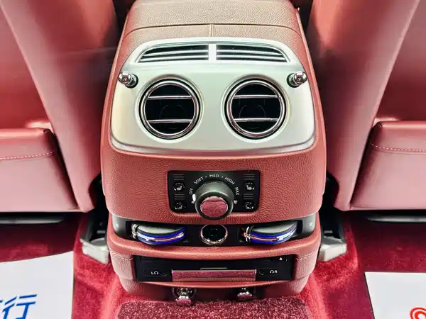 Rolls-Royce Ghost 2018