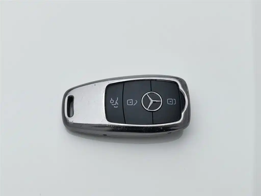 Mercedes-Benz C-Class 2020 — фото 19