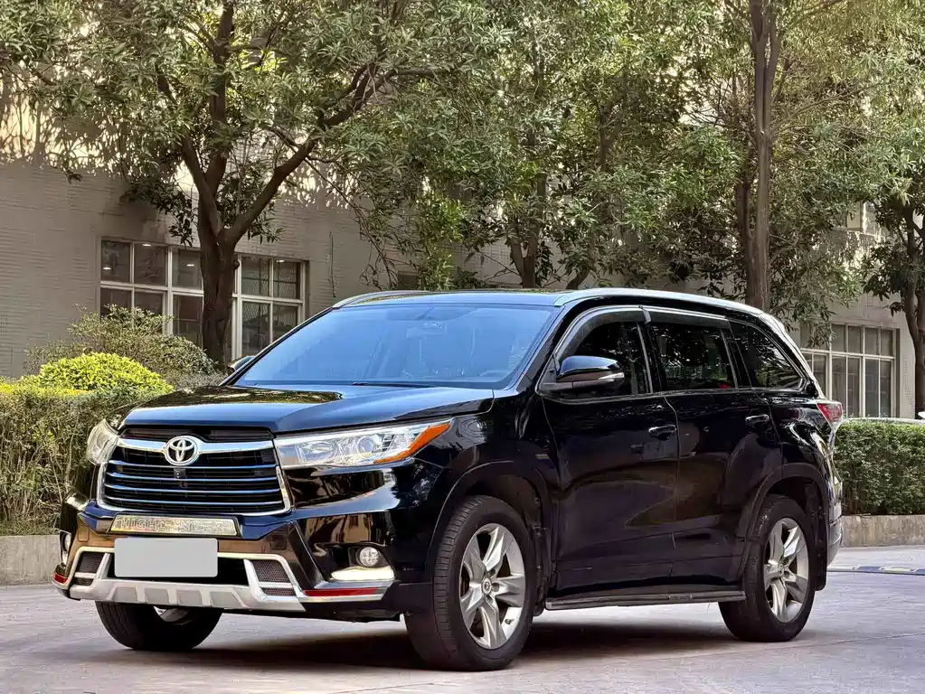 Toyota Highlander 2016