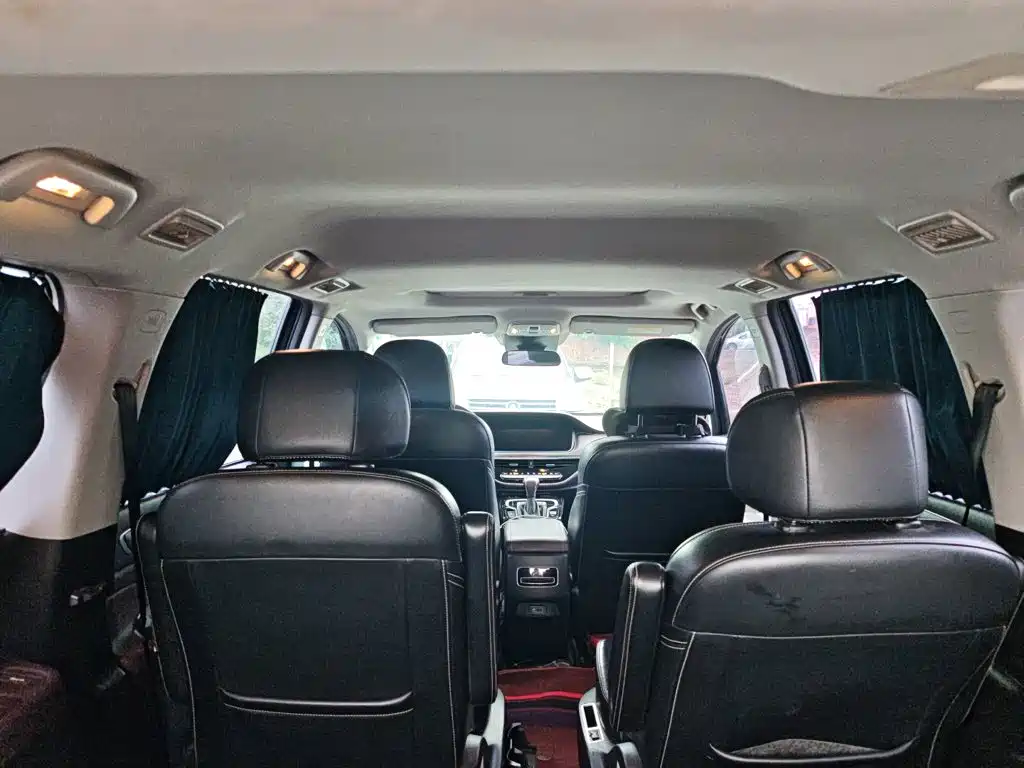GAC Motor Trumpchi M6 2023 — фото 9