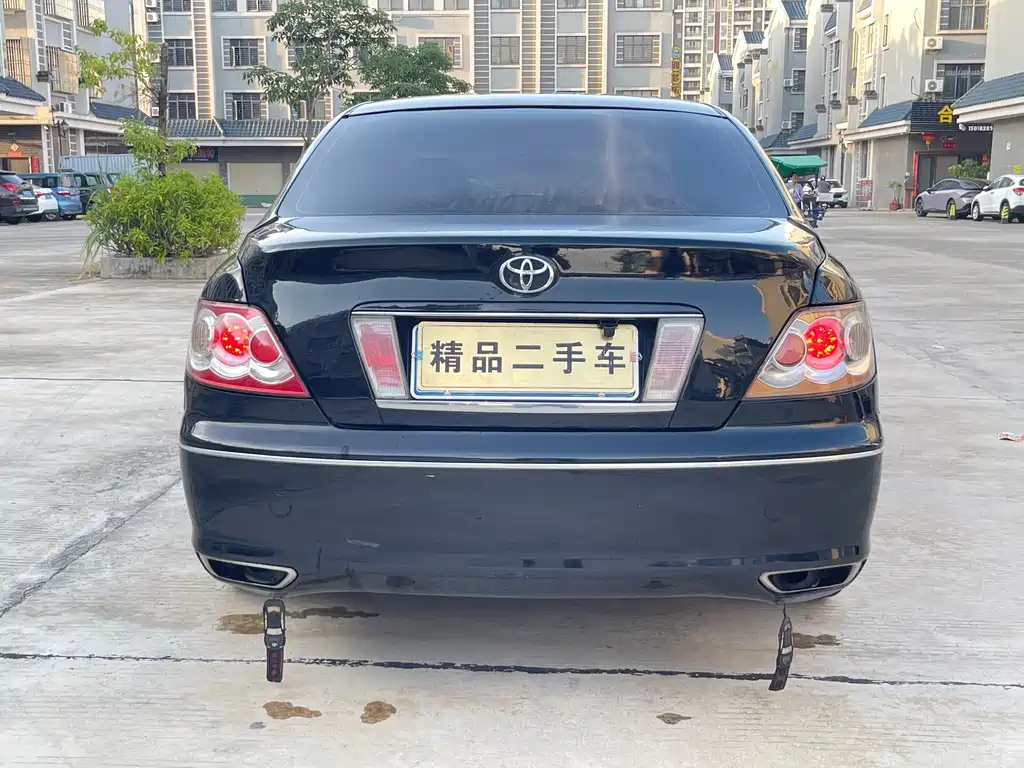 Toyota Reiz 2009