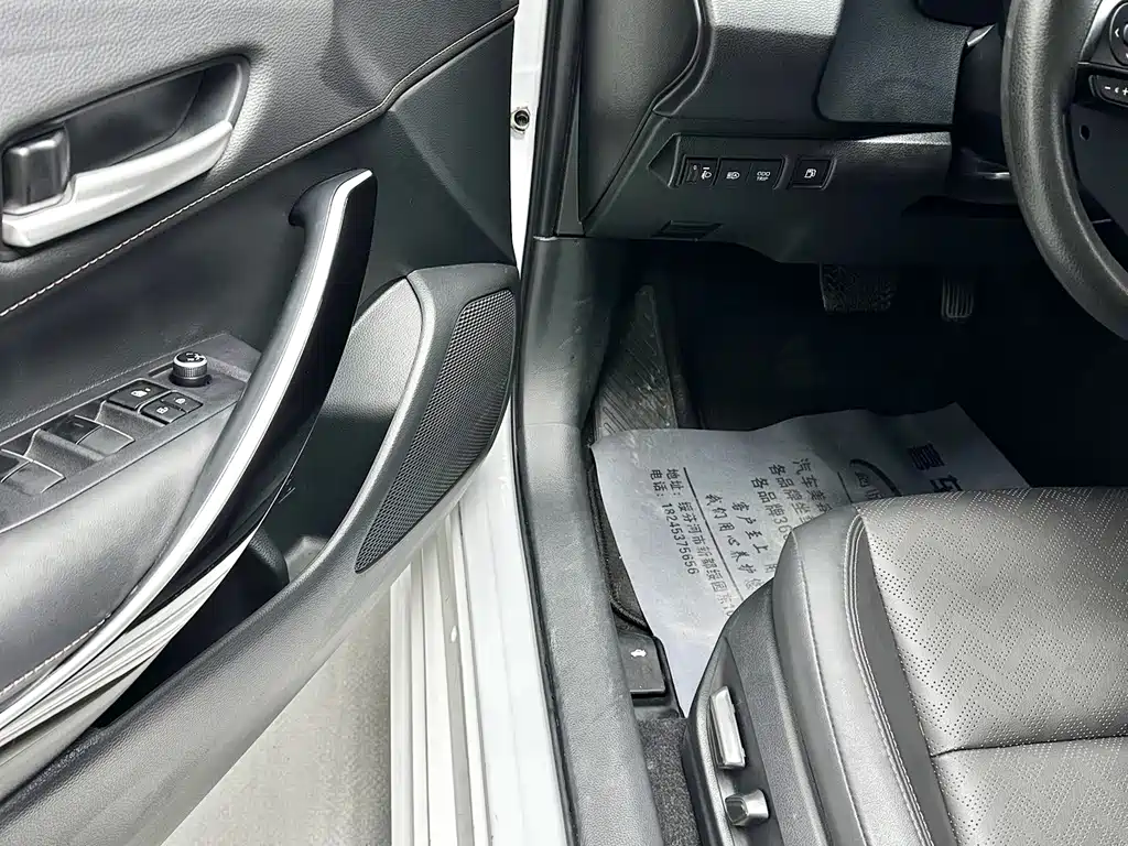 Toyota Levin 2023 — фото 9