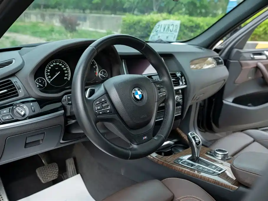 BMW X3 2014 — фото 21