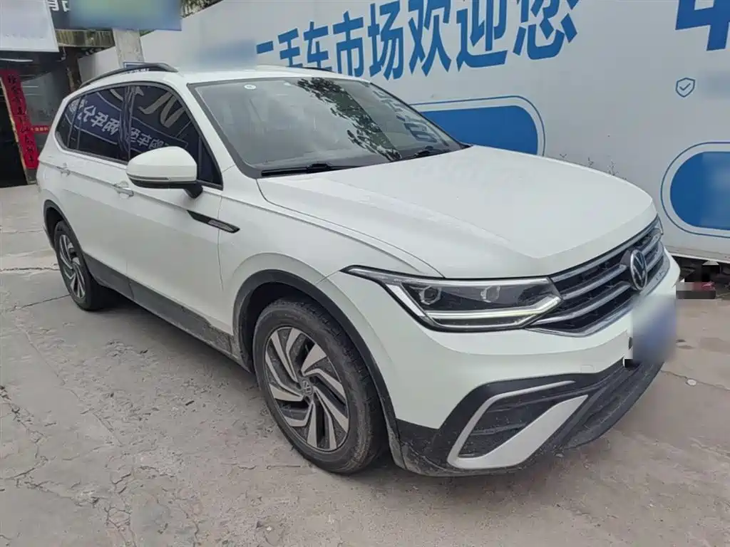 Volkswagen Tiguan L 2022 — фото 4