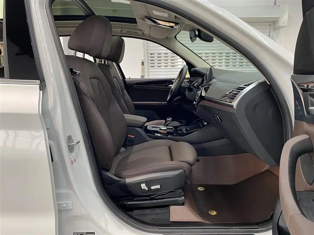 BMW X3 2022 — фото 12