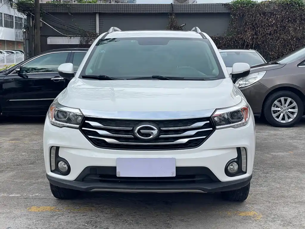 GAC Motor Trumpchi GS4 2016 — фото 2