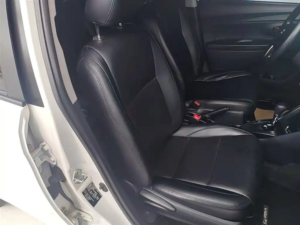 Toyota Vios FS 2021 — фото 25