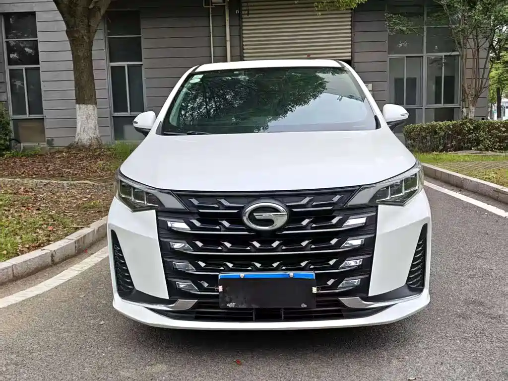 GAC Motor Trumpchi M6 2021 — фото 2
