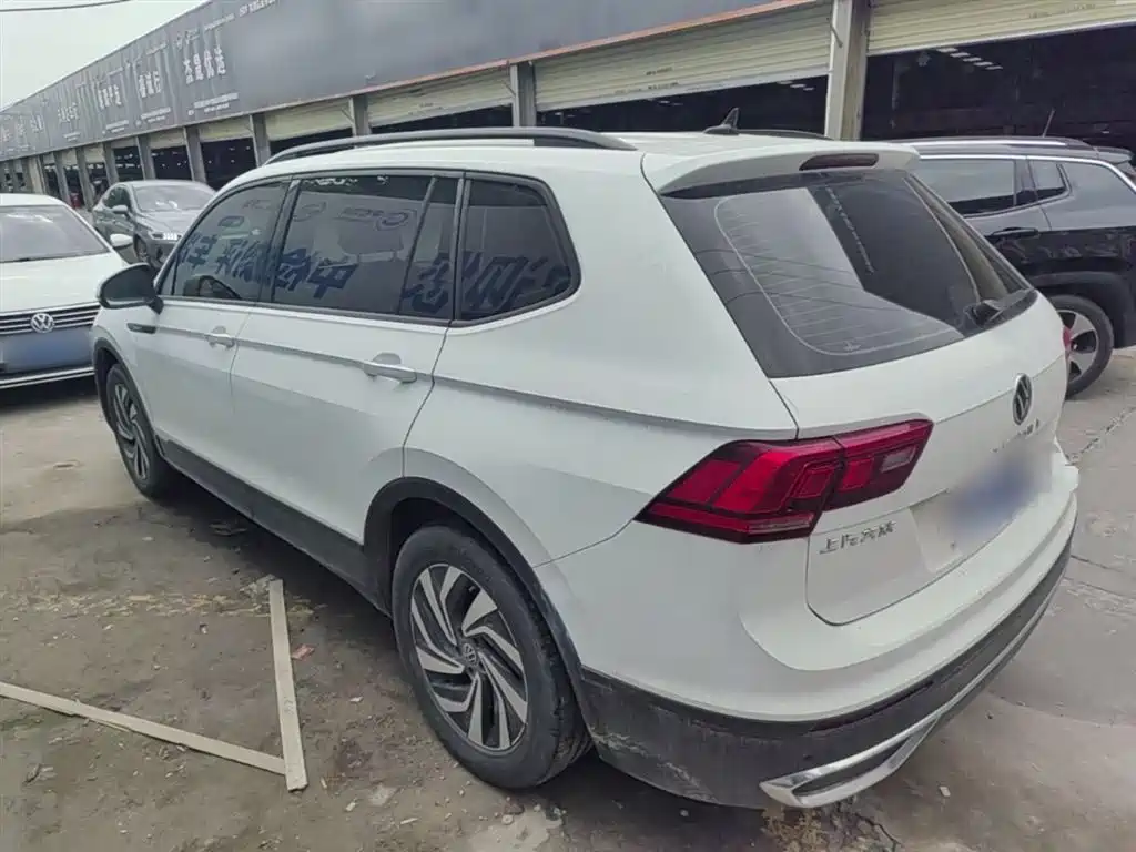 Volkswagen Tiguan L 2022 — фото 5