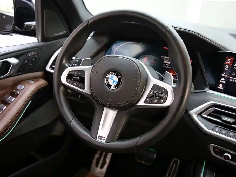 BMW X7 2020 — фото 11