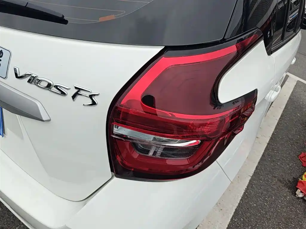 Toyota Vios FS 2022 — фото 8
