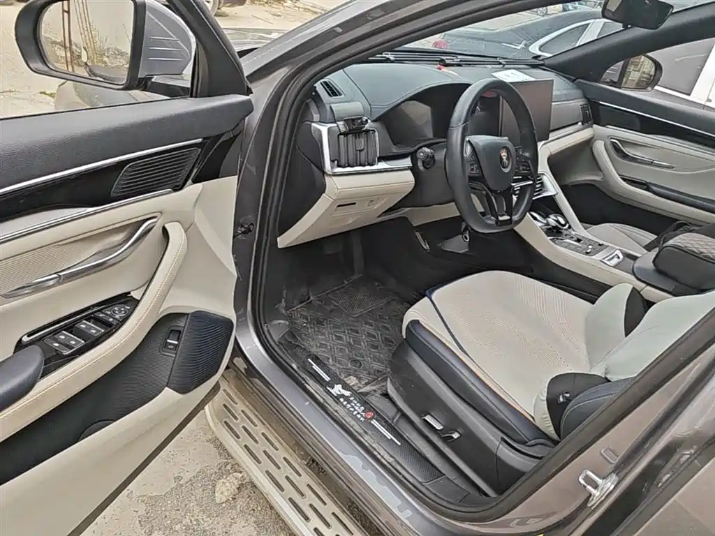 BYD PLUS New Energy 2022 — фото 16