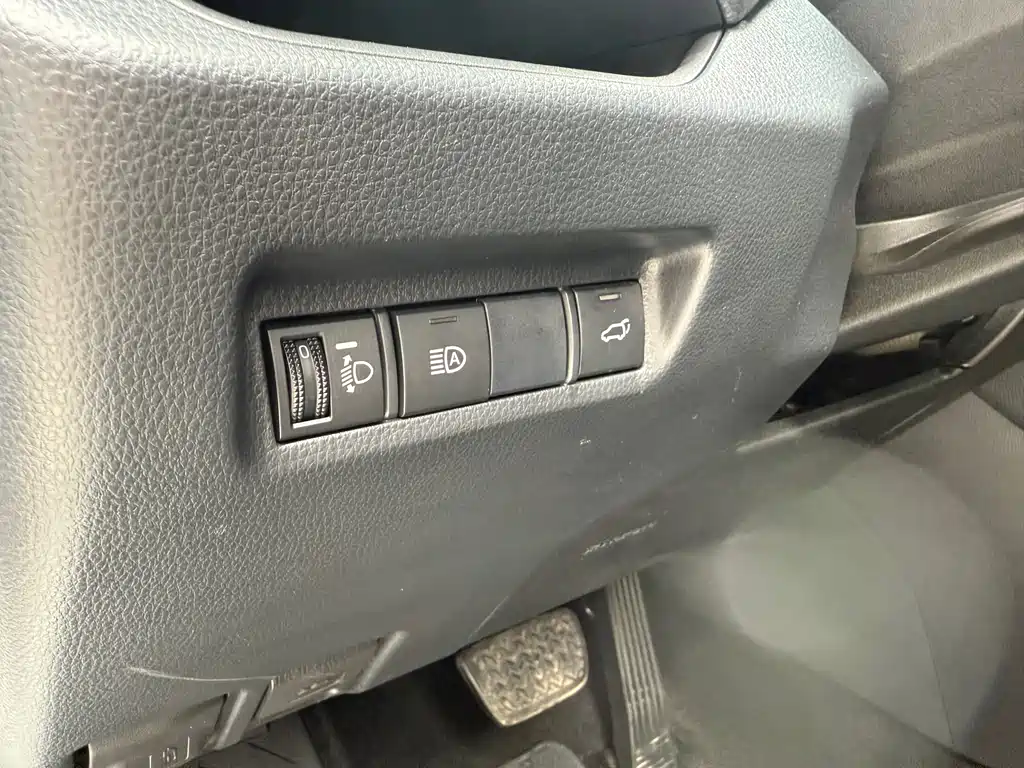 Toyota Wildlander 2021 — фото 18