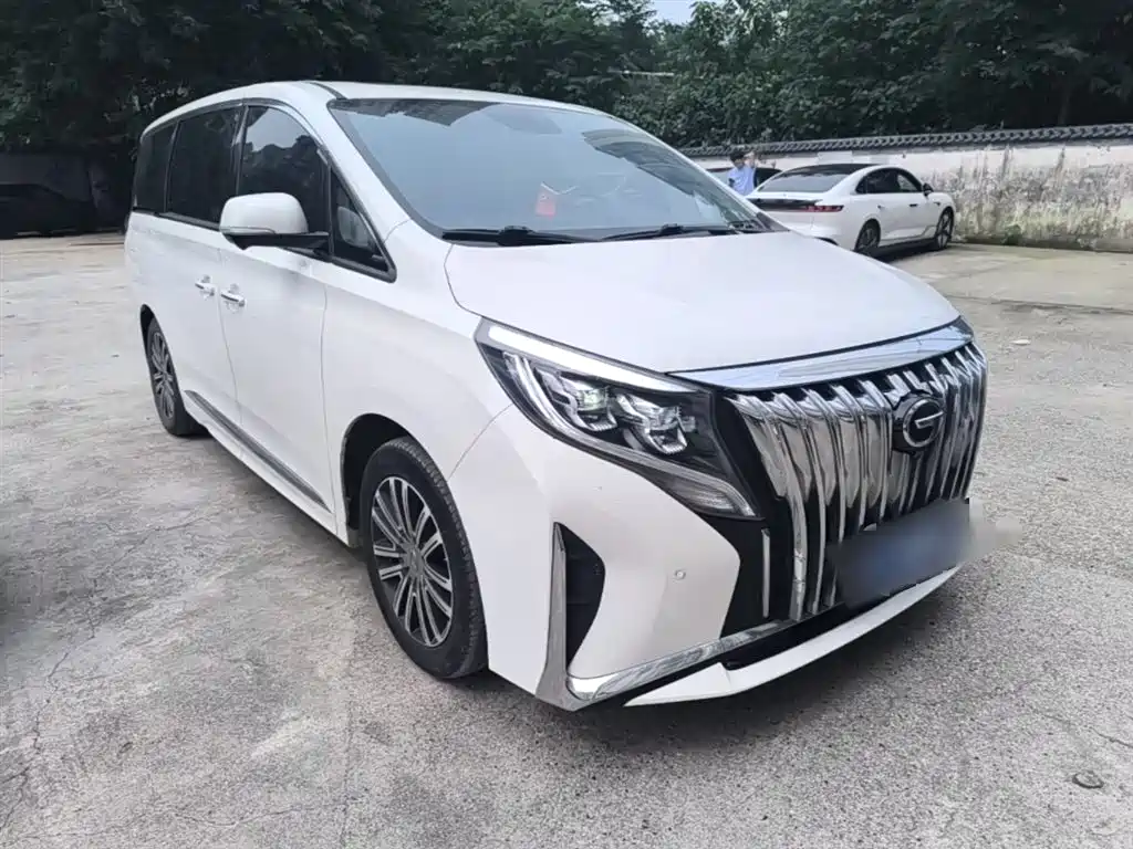 GAC Motor Trumpchi M8 2022 — фото 4