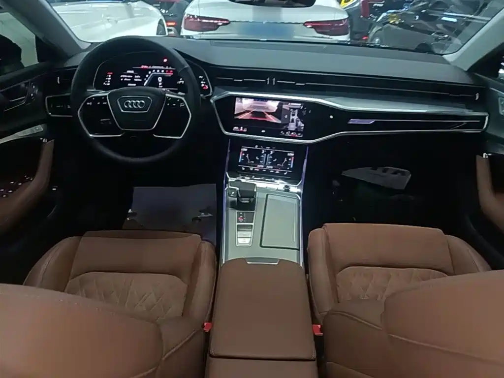 Audi A7L 2024 — фото 10