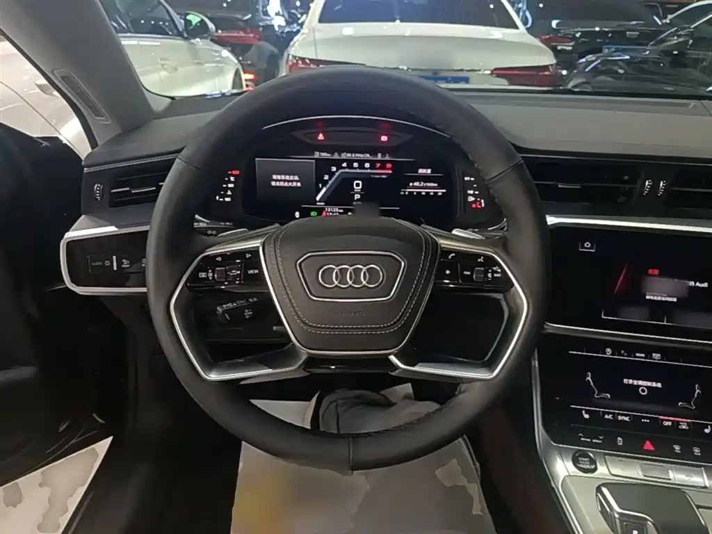 Audi A7L 2024 — фото 11