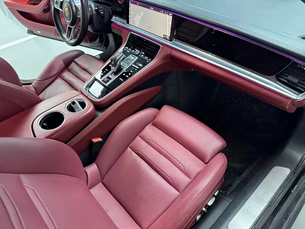 Porsche Panamera 2018 — фото 12