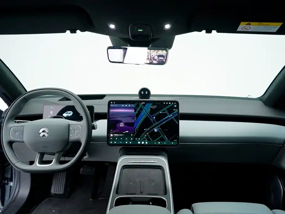 NIO ET5T 2025