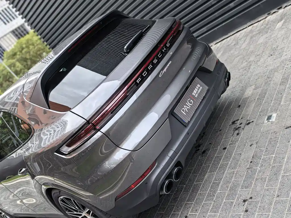 Porsche Cayenne 2025 — фото 17