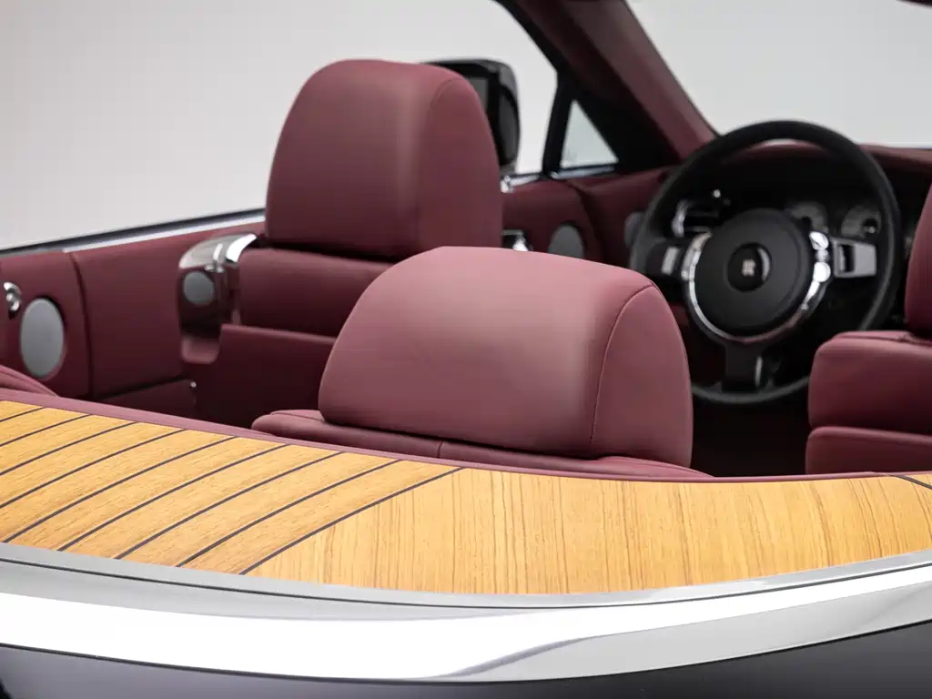 Rolls-Royce Dawn 2019 — фото 16