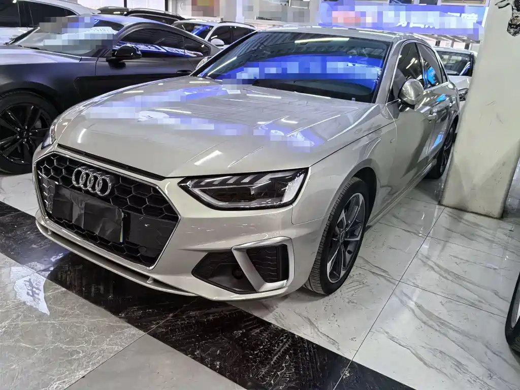 Audi A4L 2024 — фото 1