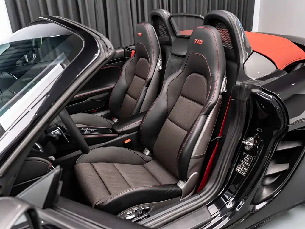 Porsche 718 2021 — фото 10