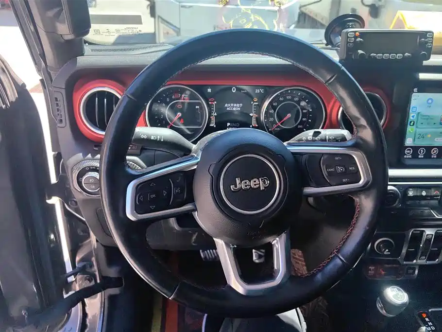 Jeep Wrangler 2019 — фото 15