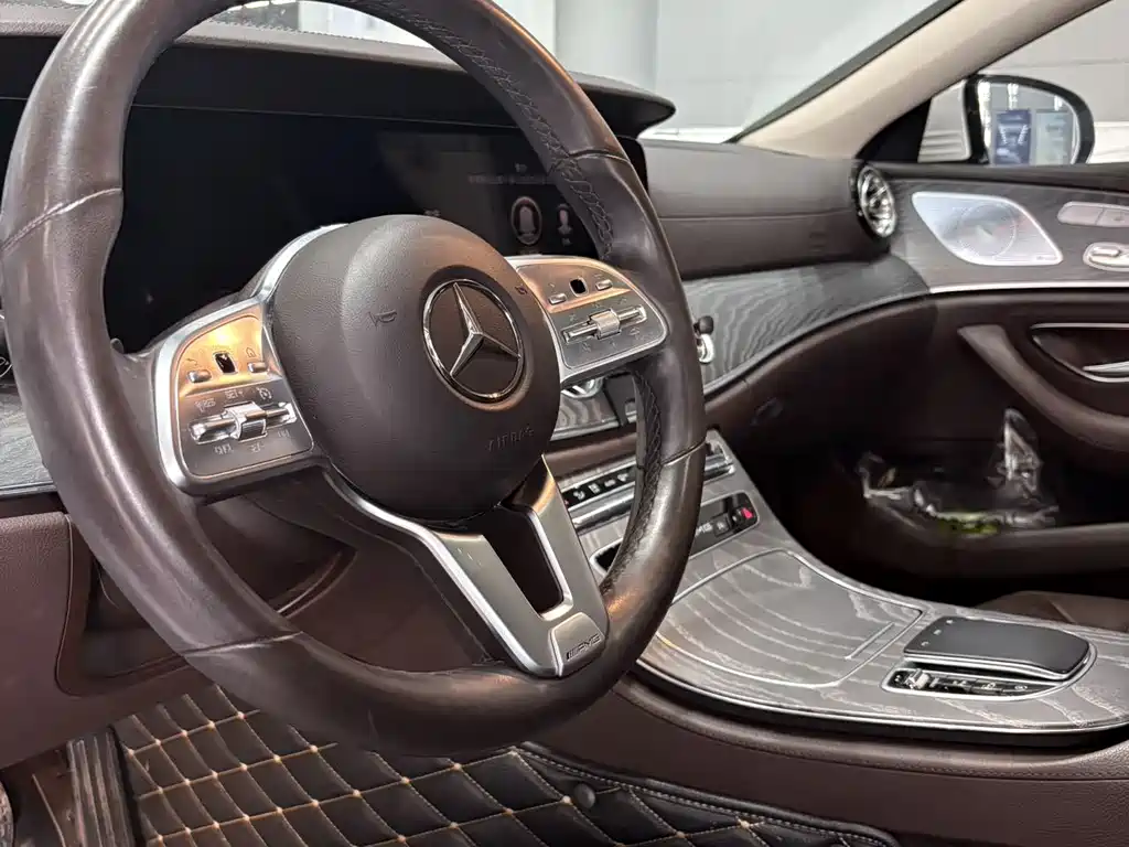 Mercedes-Benz CLS 2021 — фото 11