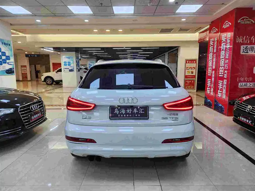 Audi Q3 2015 — фото 8
