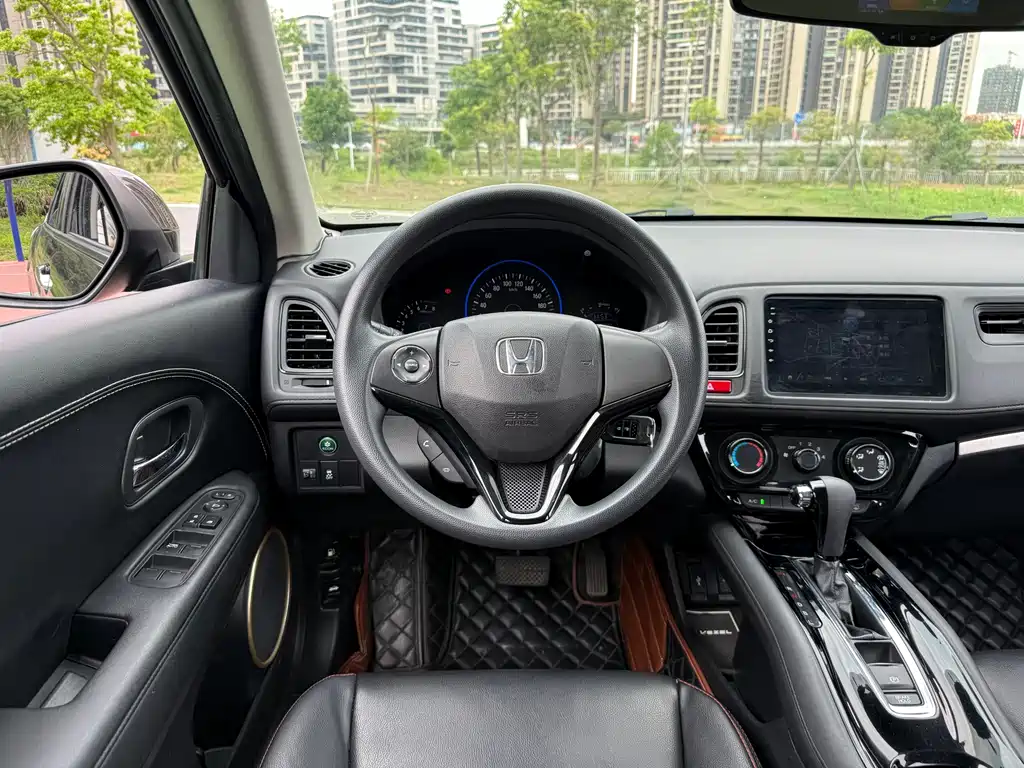 Honda Vezel 2017 — фото 12