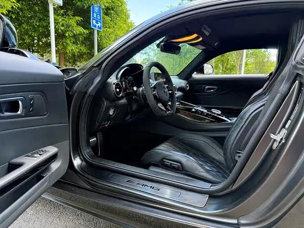 Mercedes-Benz AMG GT 2021