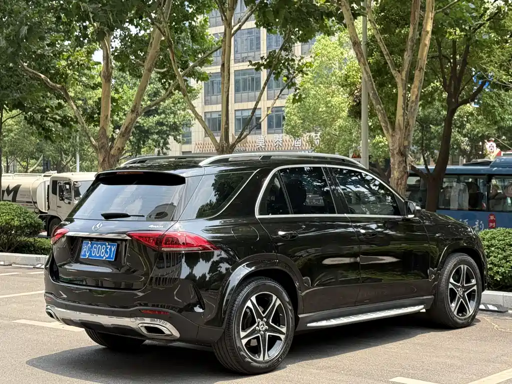 Mercedes-Benz GLE 2023 — фото 9