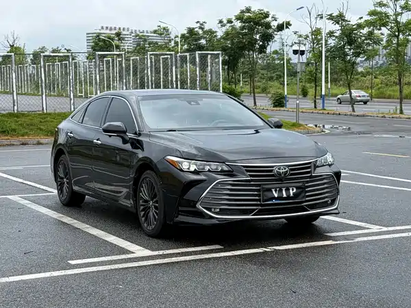 Toyota Avalon 2019