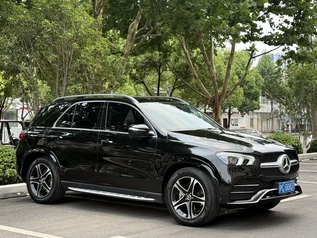 Mercedes-Benz GLE 2023 — фото 3