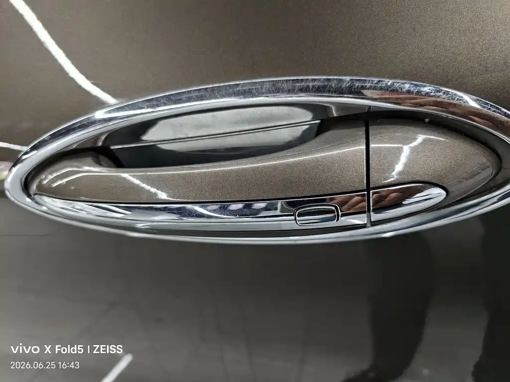 Buick Envision Plus 2015 — фото 24