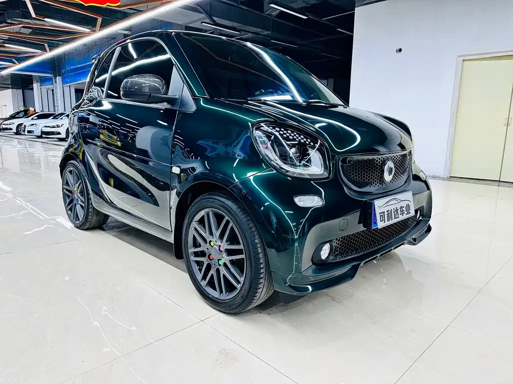 smart Fortwo 2018 — фото 7