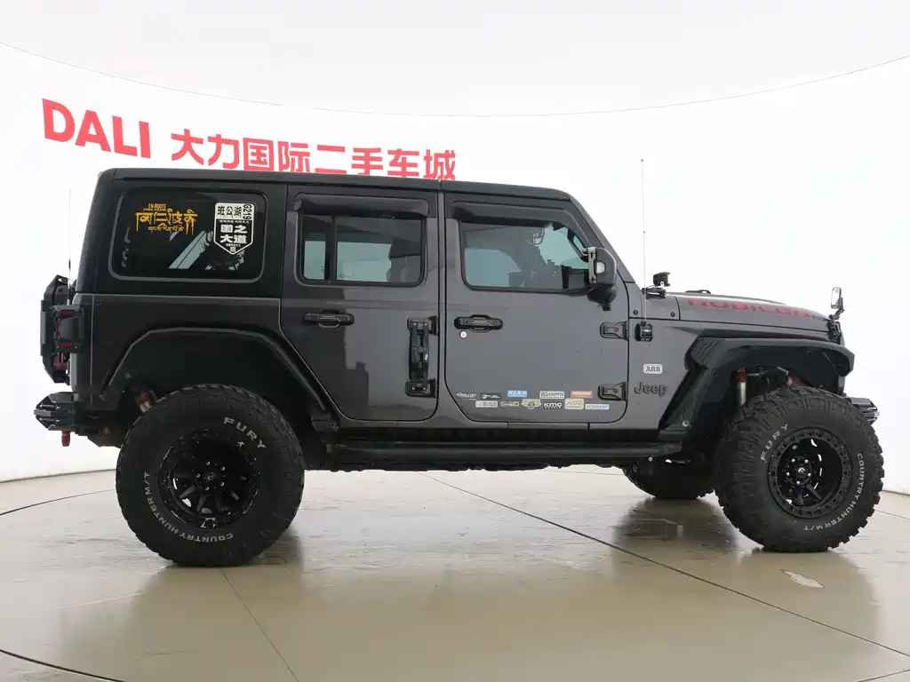 Jeep Wrangler 2022 — фото 16