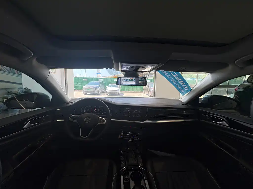 Volkswagen Passat 2021