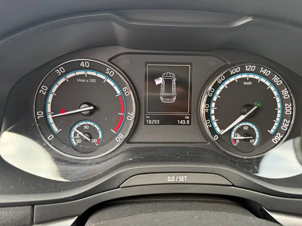 Skoda Karoq 2020 — фото 14