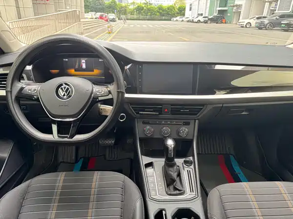 Volkswagen Lavida 2021