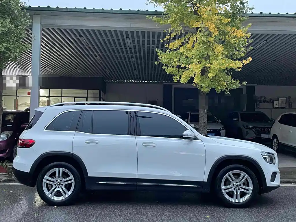 Mercedes-Benz GLB 2022 — фото 12
