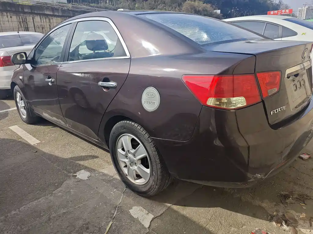 Kia Forte 2013 — фото 11