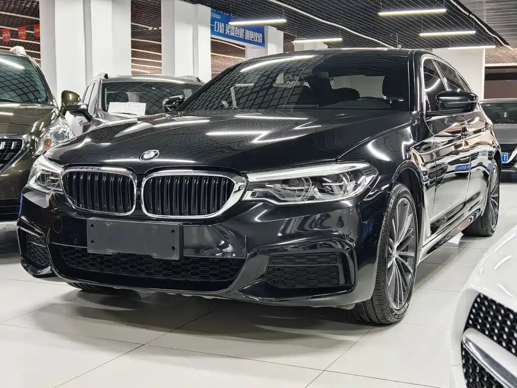 BMW 5 Series 2020