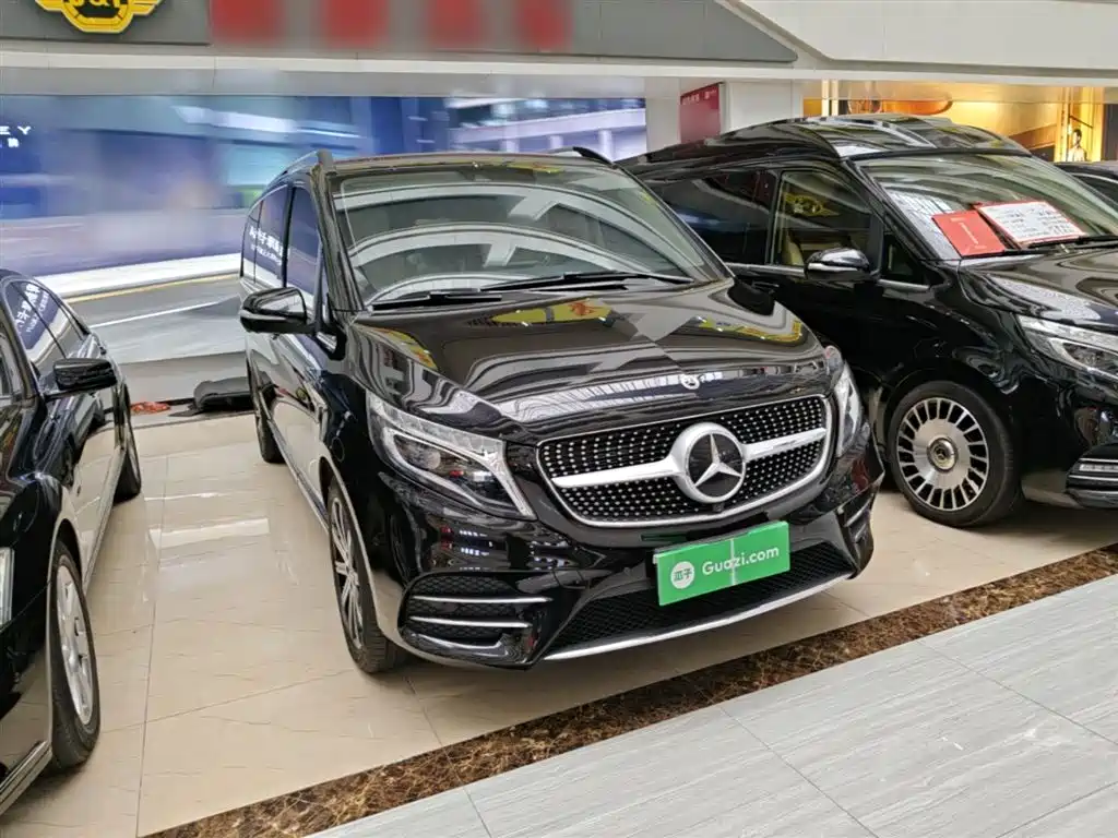Mercedes-Benz V-Class 2022 — фото 4