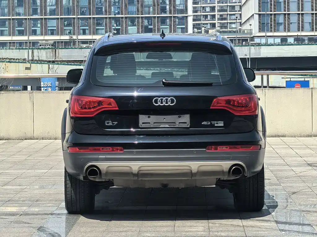 Audi Q7 2015 — фото 20