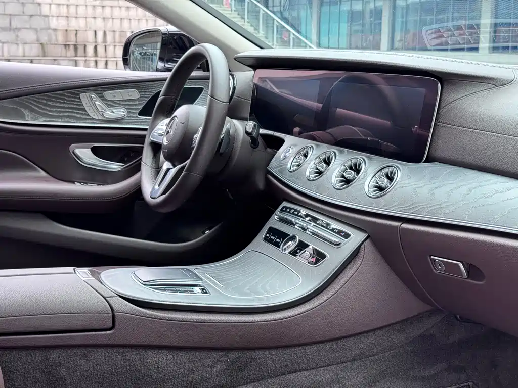 Mercedes-Benz CLS 2019 — фото 11