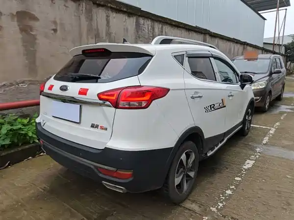 JMC Refine S3 2018
